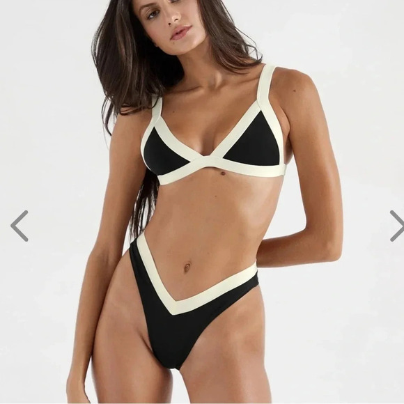 NWT OneOne Swimwear Bikini SET Cape Black White Jesse Kameron New Cheeky Grace - Picture 1 of 17